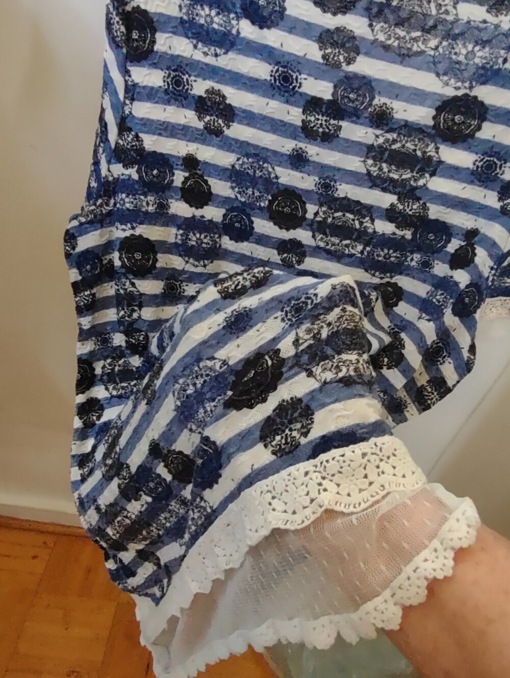 Blue & White Striped Lace Trim Embellished Tunic Top Plus Size 1X - Picture 5 of 13